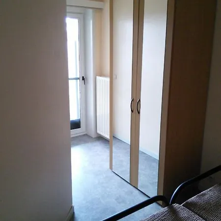 Astoria Zeedijk Appartement *