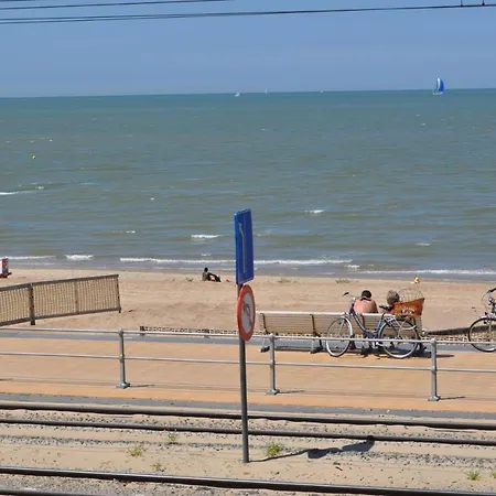Apartamento Astoria Zeedijk Ostend